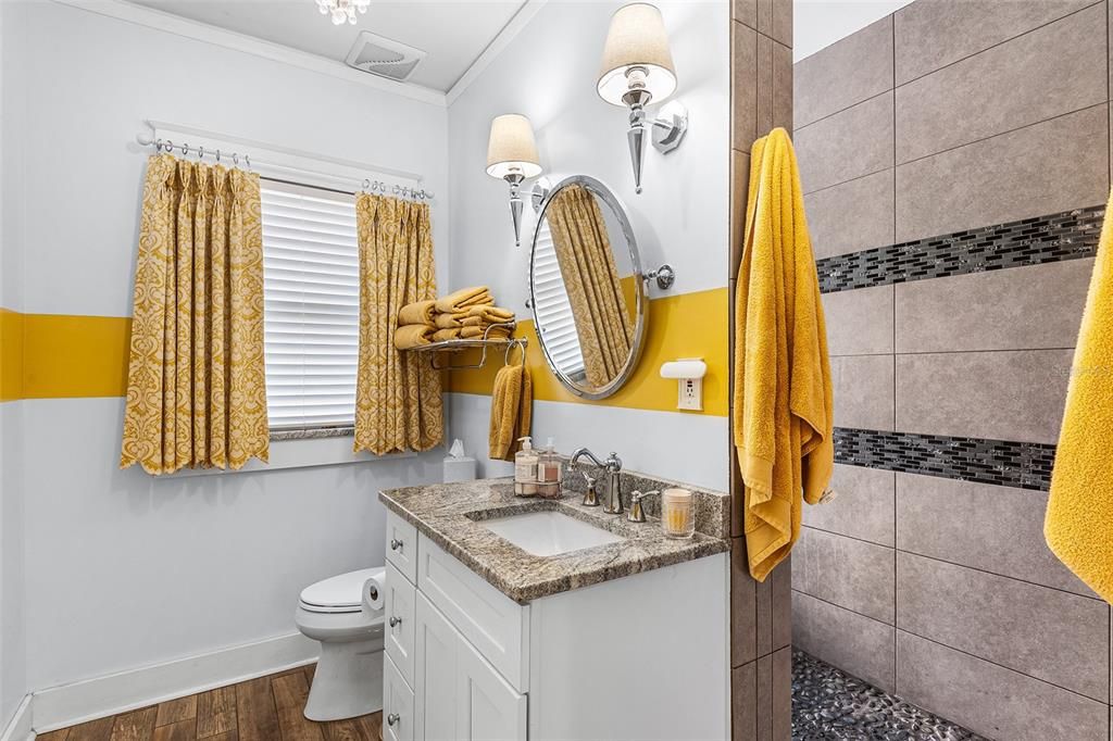 En Venta: $529,900 (4 camas, 3 baños, 2238 Pies cuadrados)