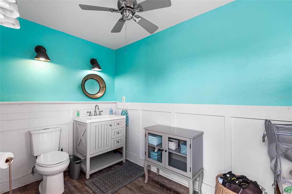 En Venta: $529,900 (4 camas, 3 baños, 2238 Pies cuadrados)