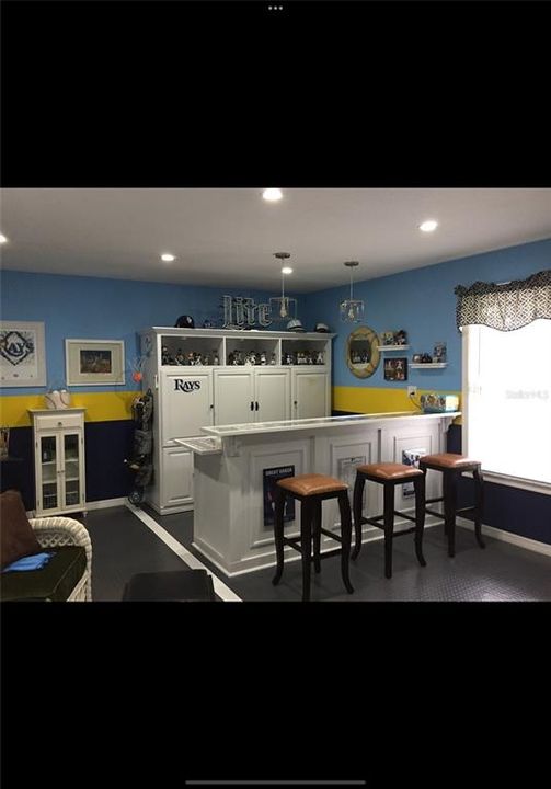 En Venta: $529,900 (4 camas, 3 baños, 2238 Pies cuadrados)