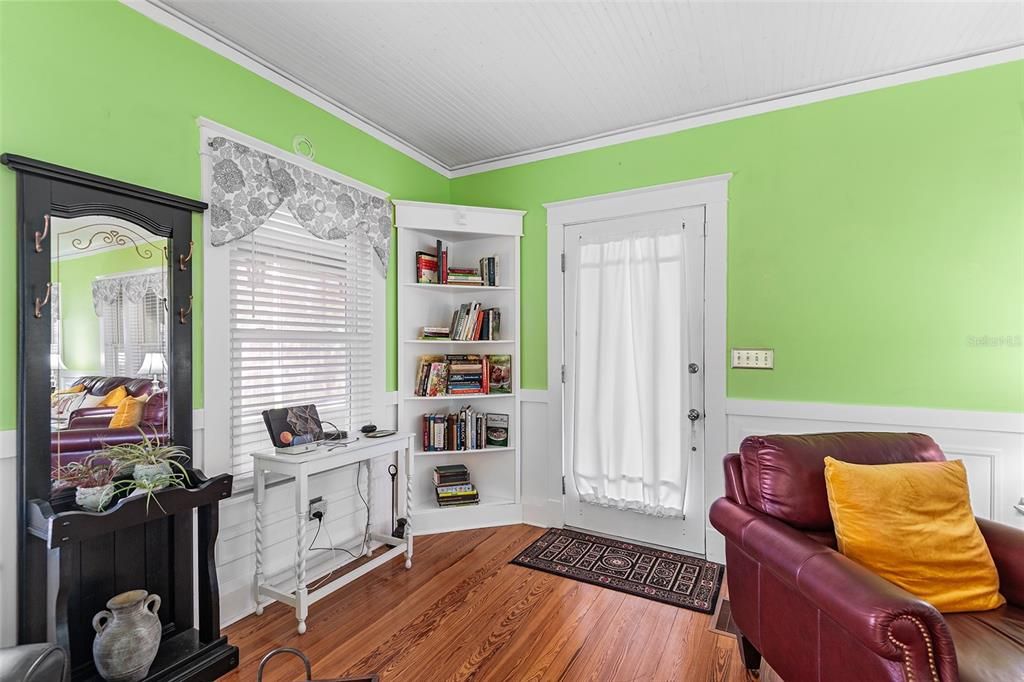 En Venta: $529,900 (4 camas, 3 baños, 2238 Pies cuadrados)