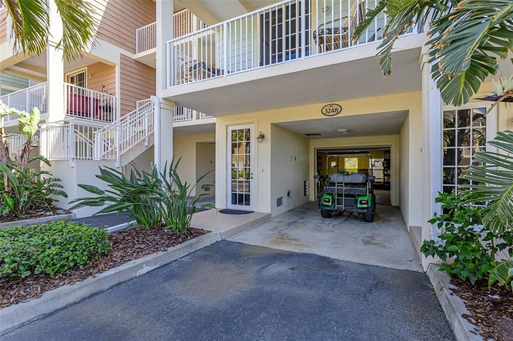 На продажу: $389,000 (2 спален, 2 ванн, 1258 Квадратных фут)