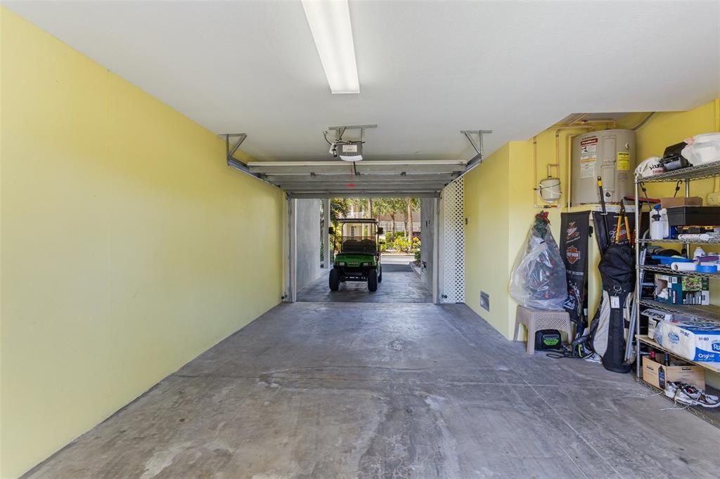 На продажу: $389,000 (2 спален, 2 ванн, 1258 Квадратных фут)