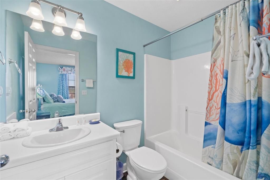 Activo con contrato: $599,000 (3 camas, 3 baños, 1820 Pies cuadrados)