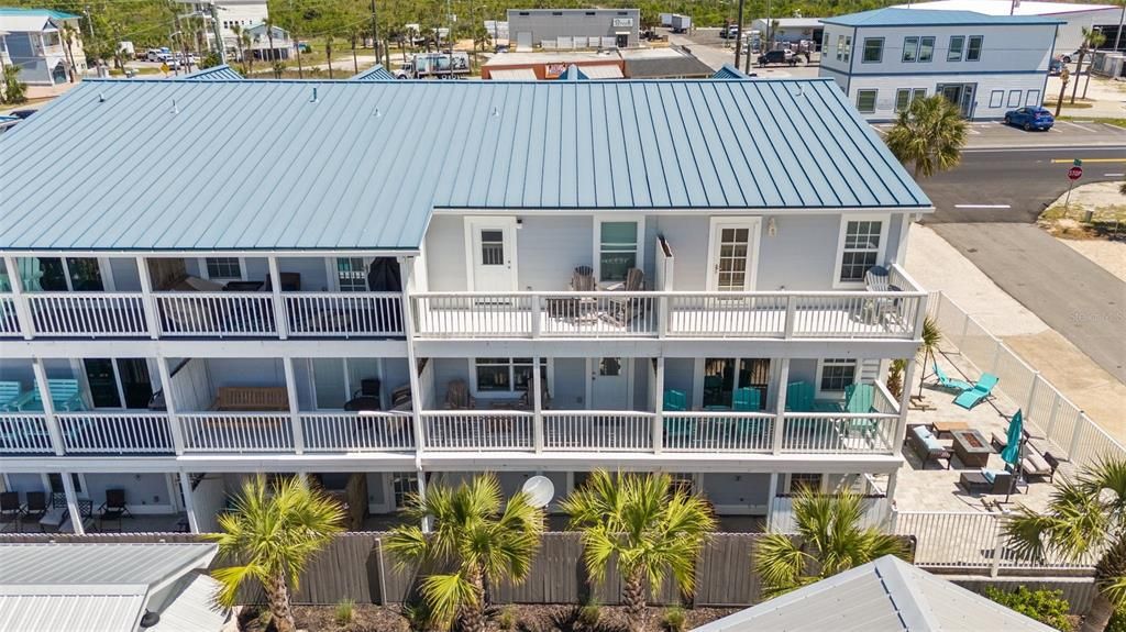 Activo con contrato: $599,000 (3 camas, 3 baños, 1820 Pies cuadrados)