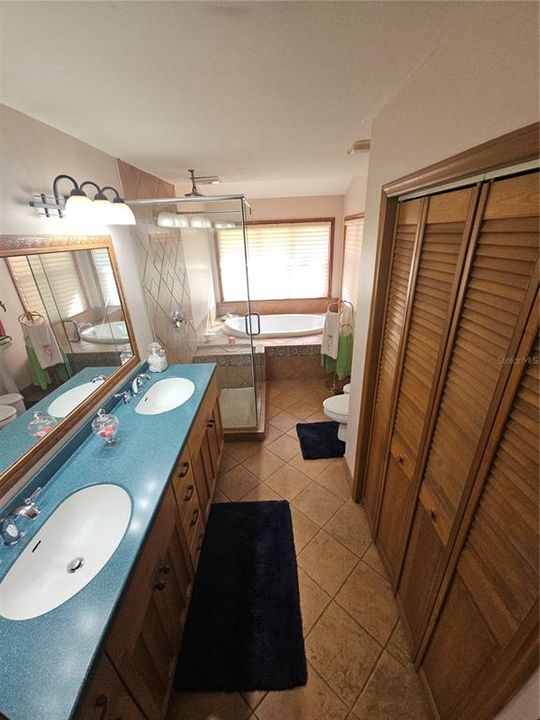 待售: $1,395,000 (3 贝兹, 2 浴室, 2973 平方英尺)