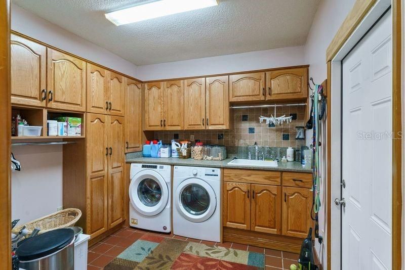 待售: $1,395,000 (3 贝兹, 2 浴室, 2973 平方英尺)