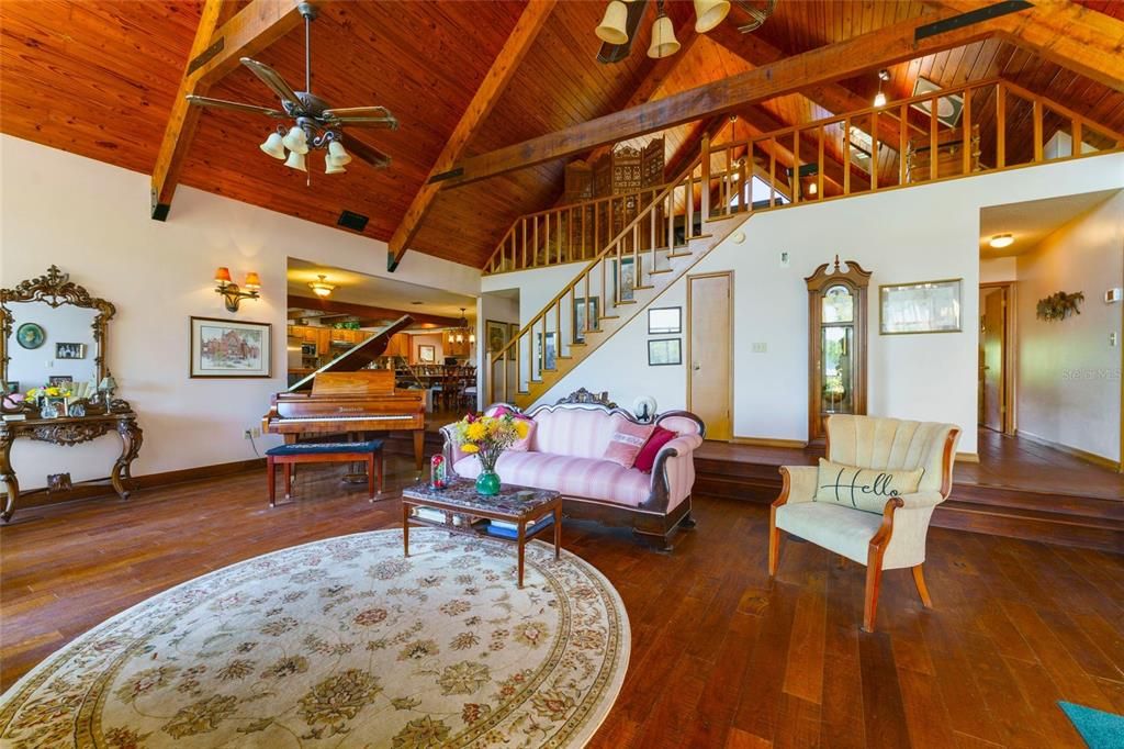 待售: $1,395,000 (3 贝兹, 2 浴室, 2973 平方英尺)