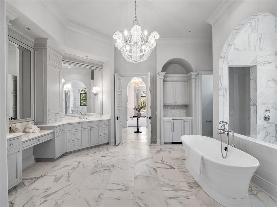 待售: $3,495,000 (4 贝兹, 4 浴室, 6505 平方英尺)