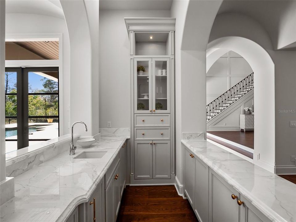 待售: $3,495,000 (4 贝兹, 4 浴室, 6505 平方英尺)