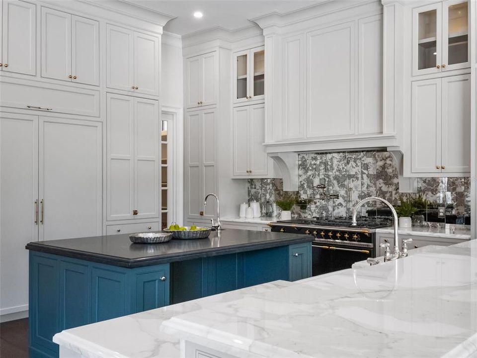 待售: $3,495,000 (4 贝兹, 4 浴室, 6505 平方英尺)