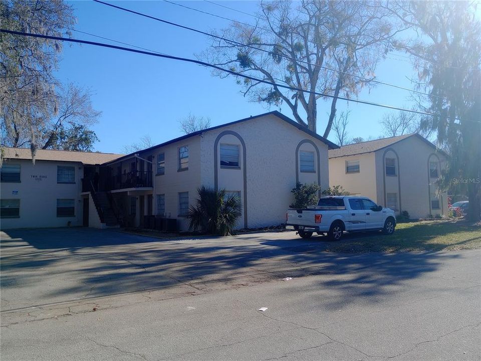 Recently Rented: $950 (1 beds, 1 baths, 625 Square Feet)