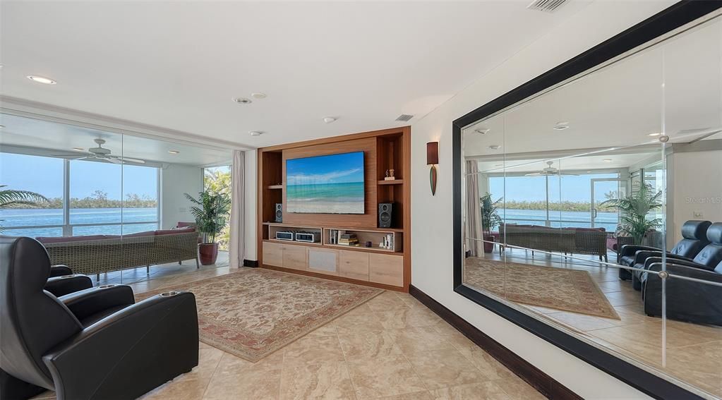 Active With Contract: $3,995,000 (4 beds, 4 baths, 3951 Square Feet)