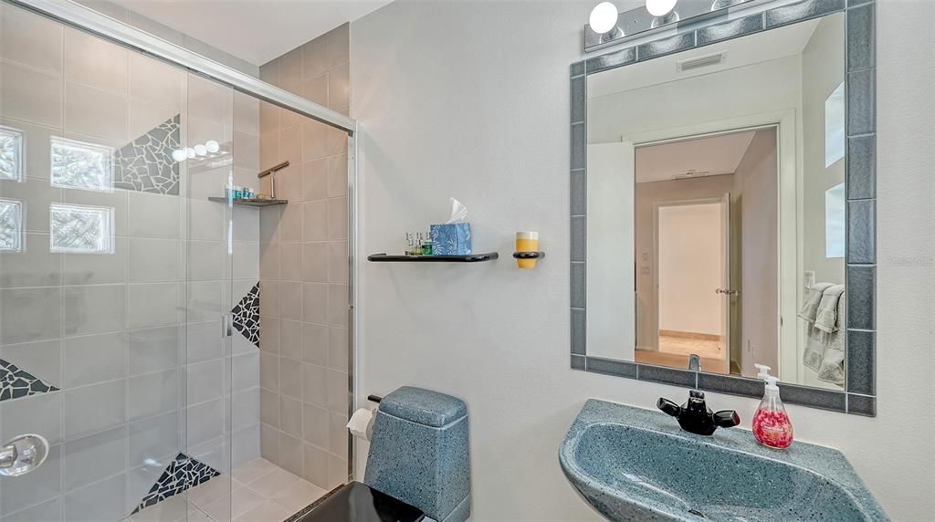 Active With Contract: $3,995,000 (4 beds, 4 baths, 3951 Square Feet)