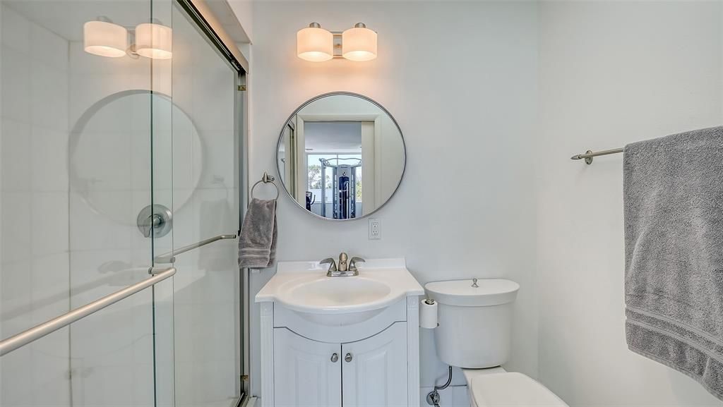 Active With Contract: $3,995,000 (4 beds, 4 baths, 3951 Square Feet)