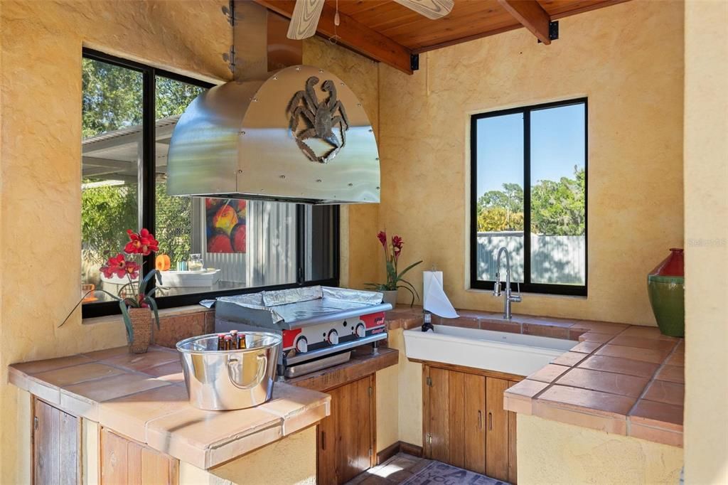 For Sale: $2,800,000 (4 beds, 3 baths, 5118 Square Feet)