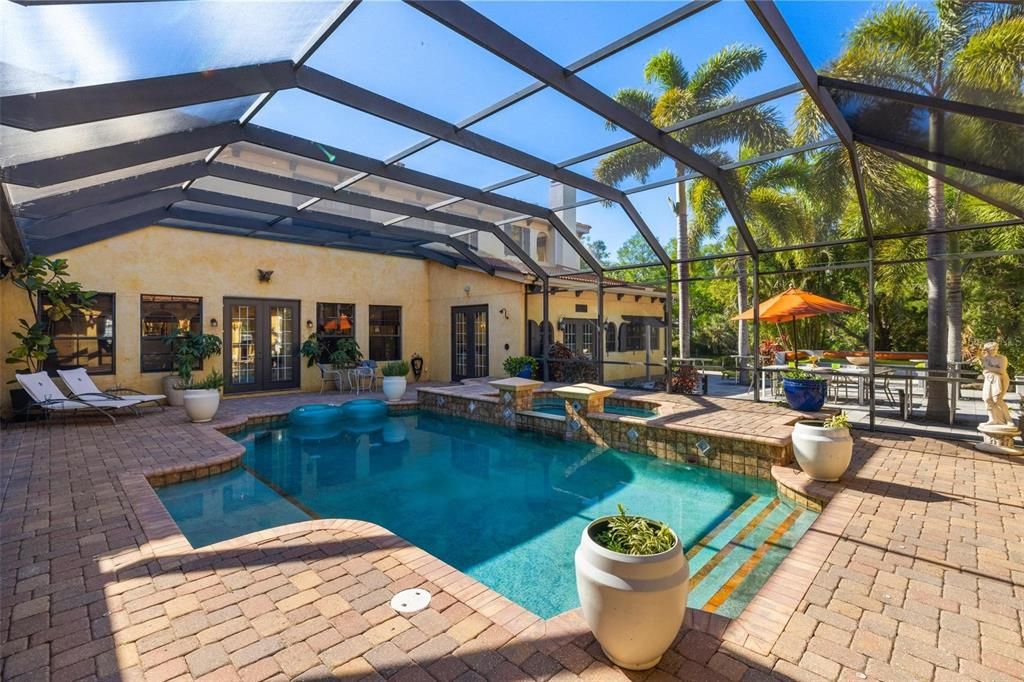 For Sale: $2,800,000 (4 beds, 3 baths, 5118 Square Feet)