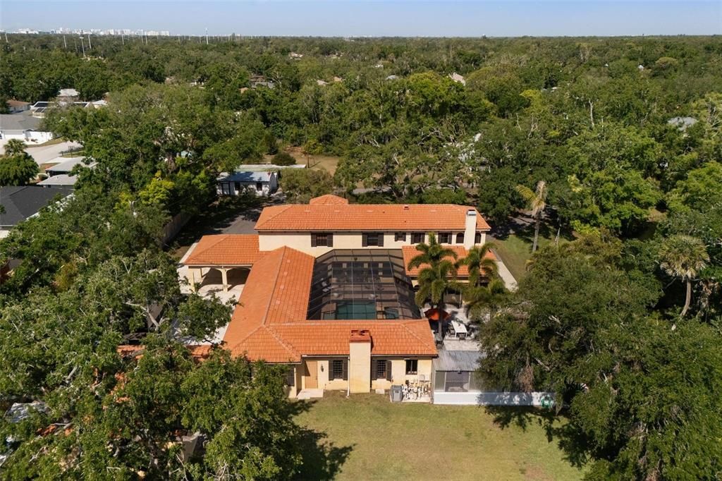 For Sale: $2,800,000 (4 beds, 3 baths, 5118 Square Feet)