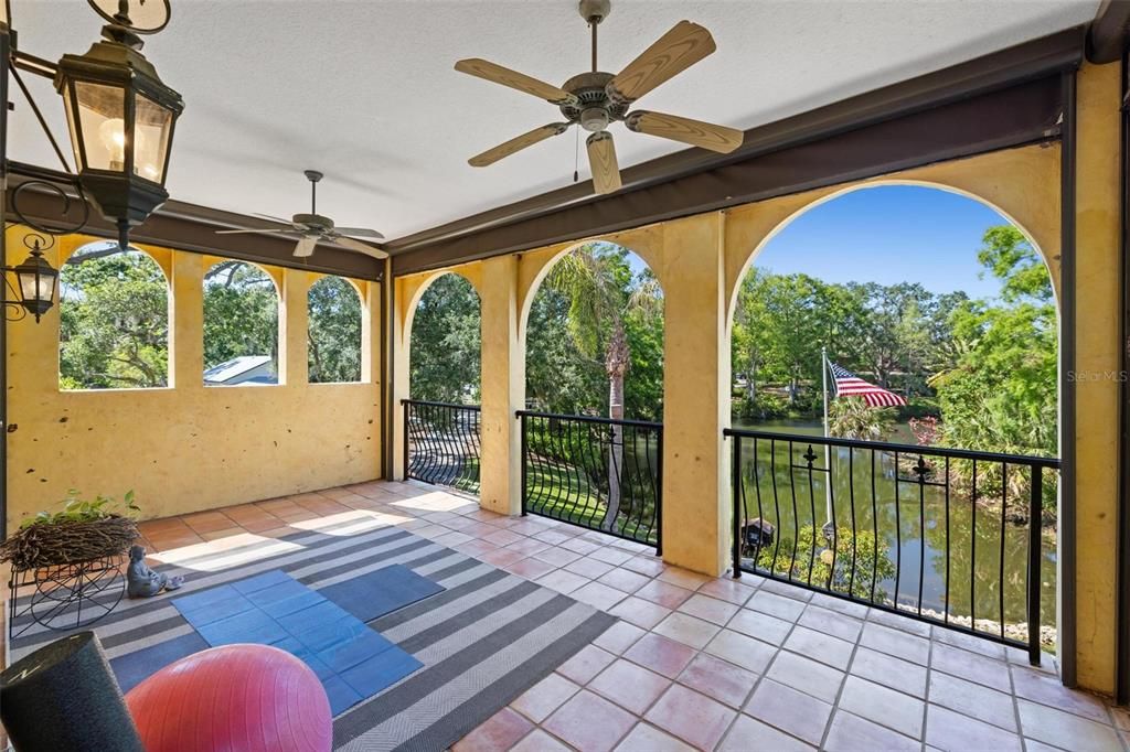 For Sale: $2,800,000 (4 beds, 3 baths, 5118 Square Feet)