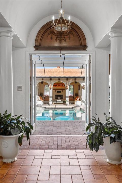 For Sale: $2,800,000 (4 beds, 3 baths, 5118 Square Feet)