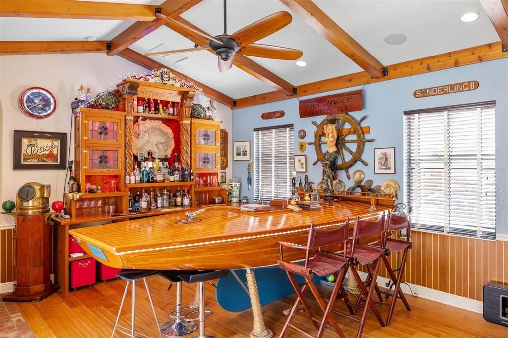 For Sale: $2,800,000 (4 beds, 3 baths, 5118 Square Feet)