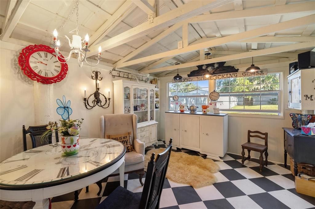 For Sale: $2,800,000 (4 beds, 3 baths, 5118 Square Feet)