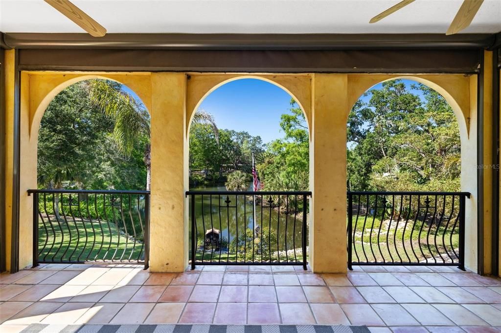 For Sale: $2,800,000 (4 beds, 3 baths, 5118 Square Feet)