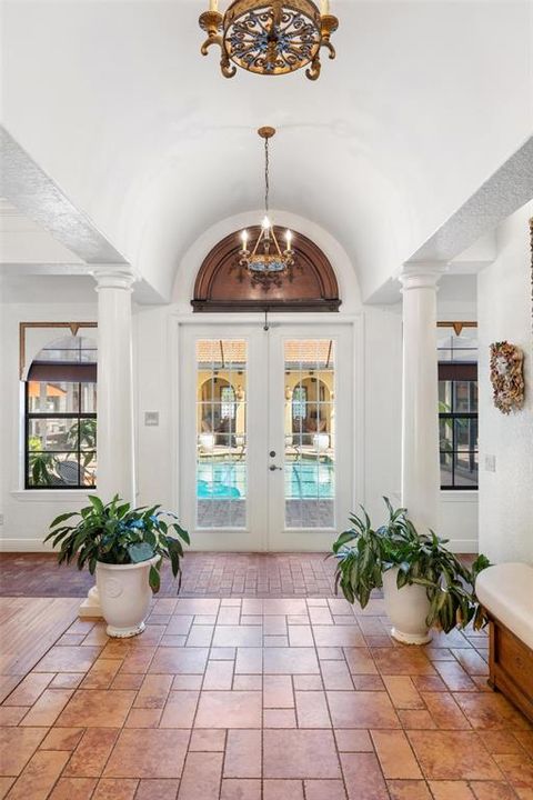 For Sale: $2,800,000 (4 beds, 3 baths, 5118 Square Feet)