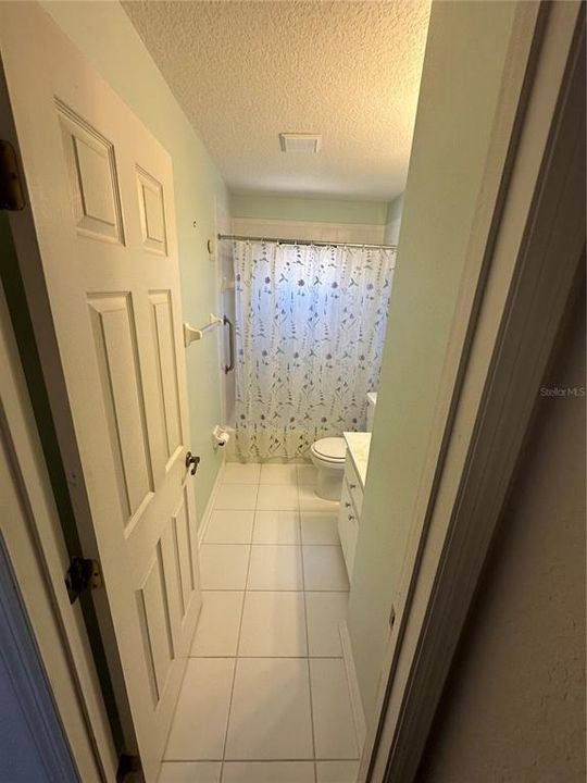 En Venta: $235,500 (2 camas, 2 baños, 1138 Pies cuadrados)