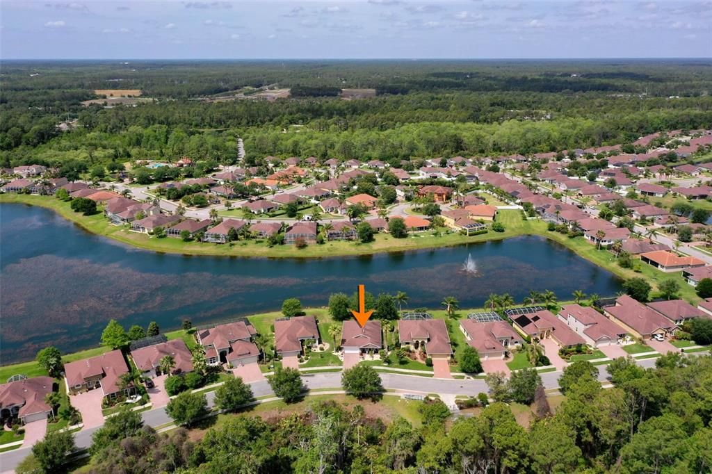 Под контрактом: $398,500 (3 спален, 2 ванн, 1745 Квадратных фут)