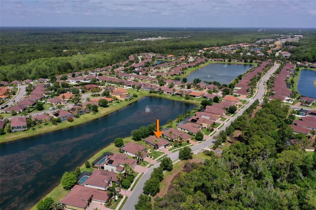 Под контрактом: $398,500 (3 спален, 2 ванн, 1745 Квадратных фут)