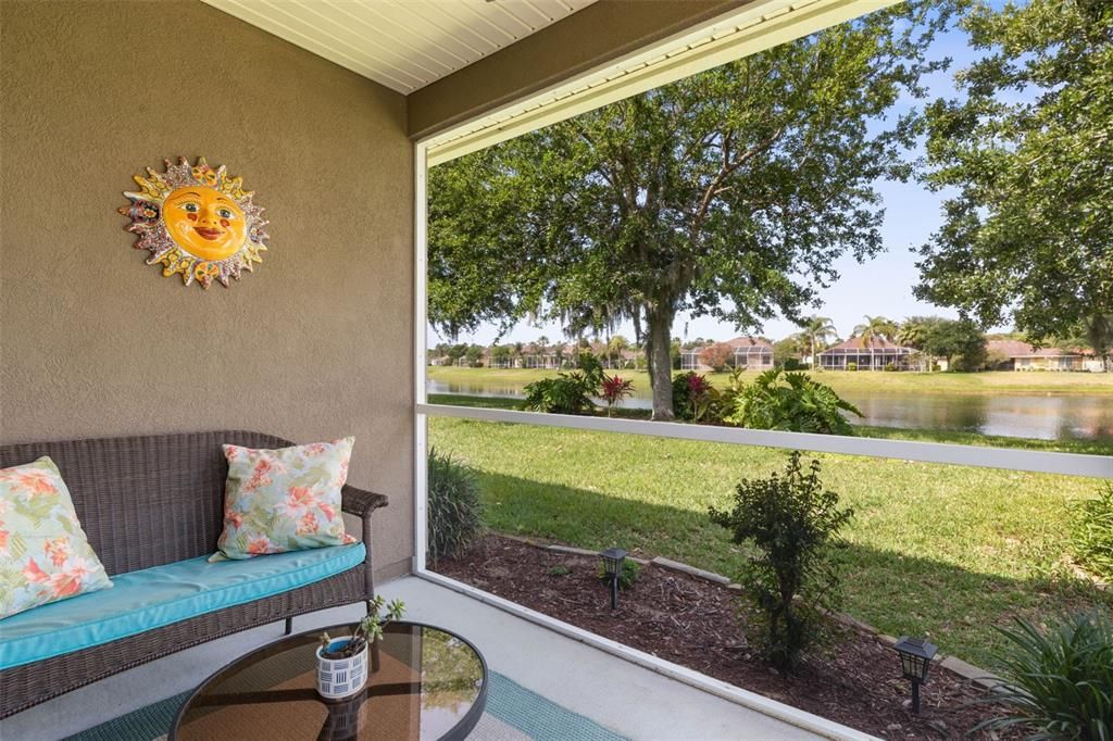 Под контрактом: $398,500 (3 спален, 2 ванн, 1745 Квадратных фут)