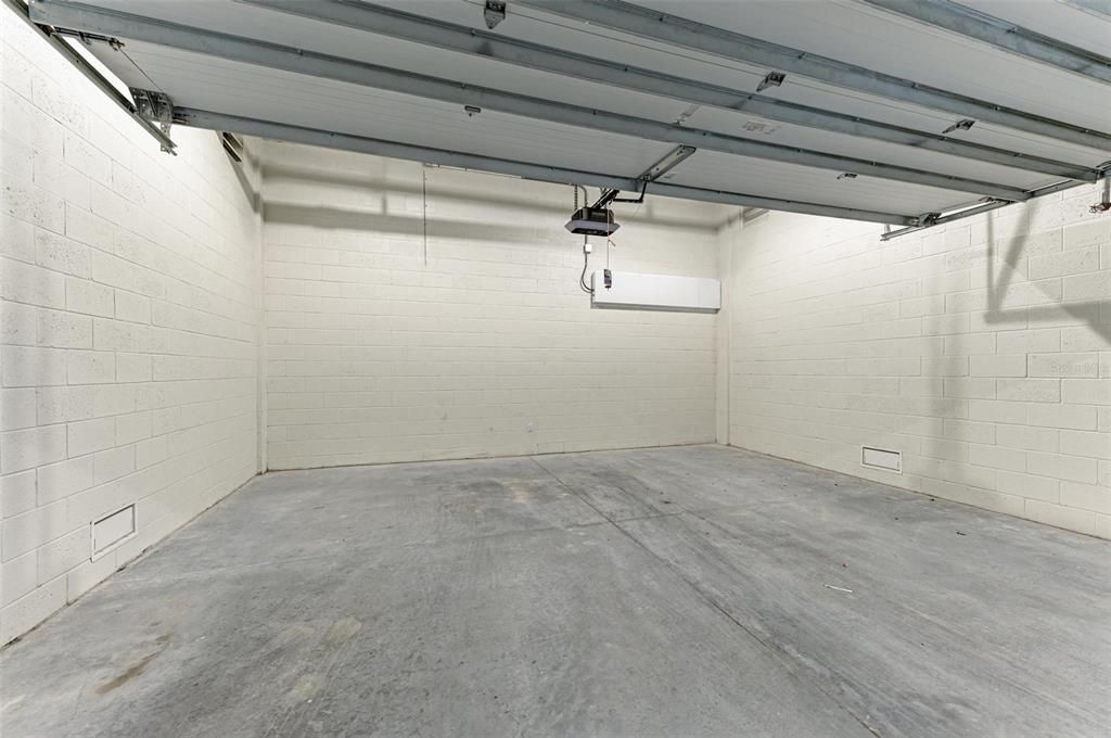 En Renta: $13,500 (3 camas, 3 baños, 2314 Pies cuadrados)