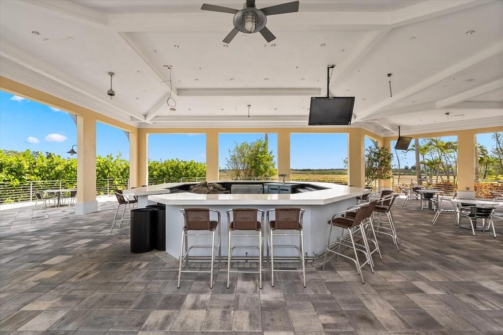 合同活跃: $799,999 (3 贝兹, 3 浴室, 1664 平方英尺)