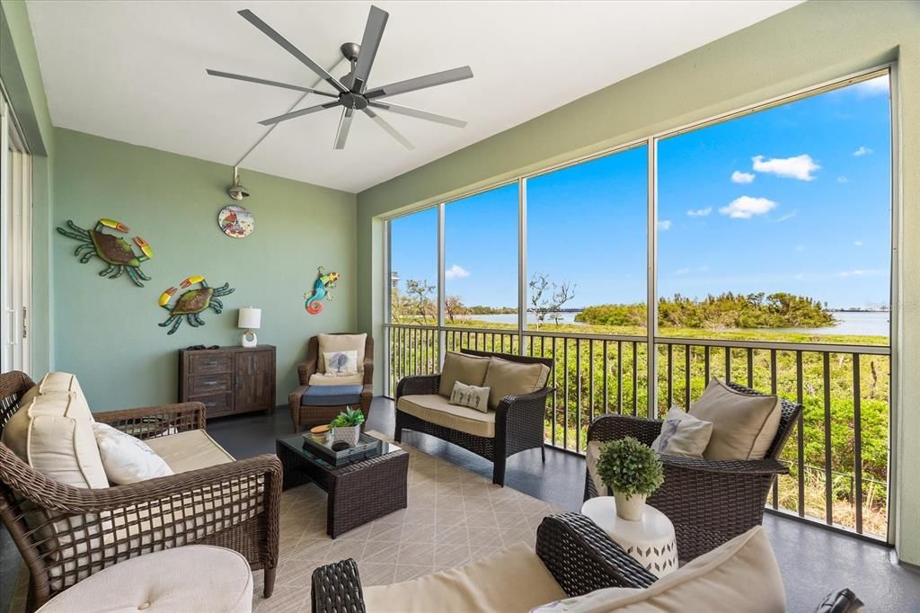 合同活跃: $799,999 (3 贝兹, 3 浴室, 1664 平方英尺)