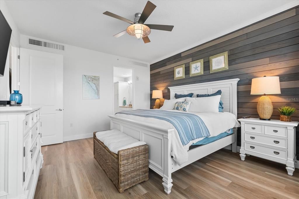 合同活跃: $799,999 (3 贝兹, 3 浴室, 1664 平方英尺)