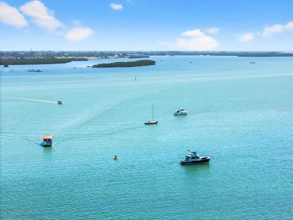 合同活跃: $799,999 (3 贝兹, 3 浴室, 1664 平方英尺)