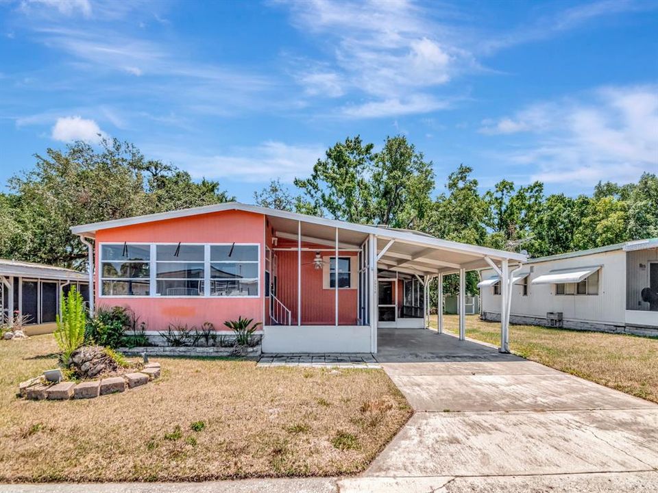 Недавно продано: $59,000 (2 спален, 2 ванн, 864 Квадратных фут)