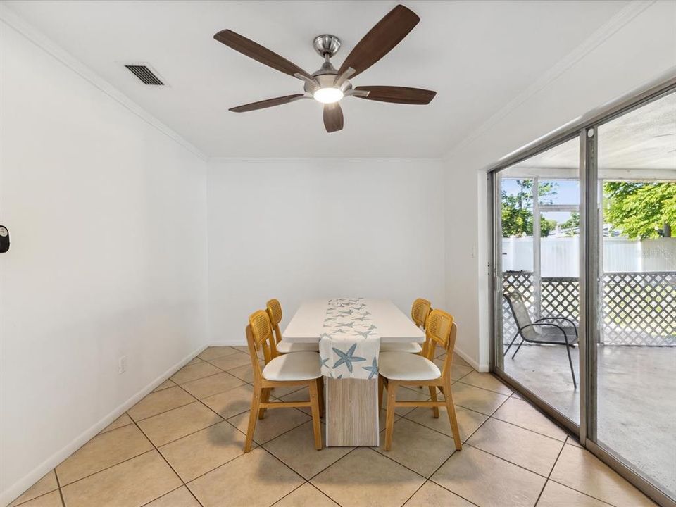 For Sale: $435,000 (3 beds, 2 baths, 1358 Square Feet)