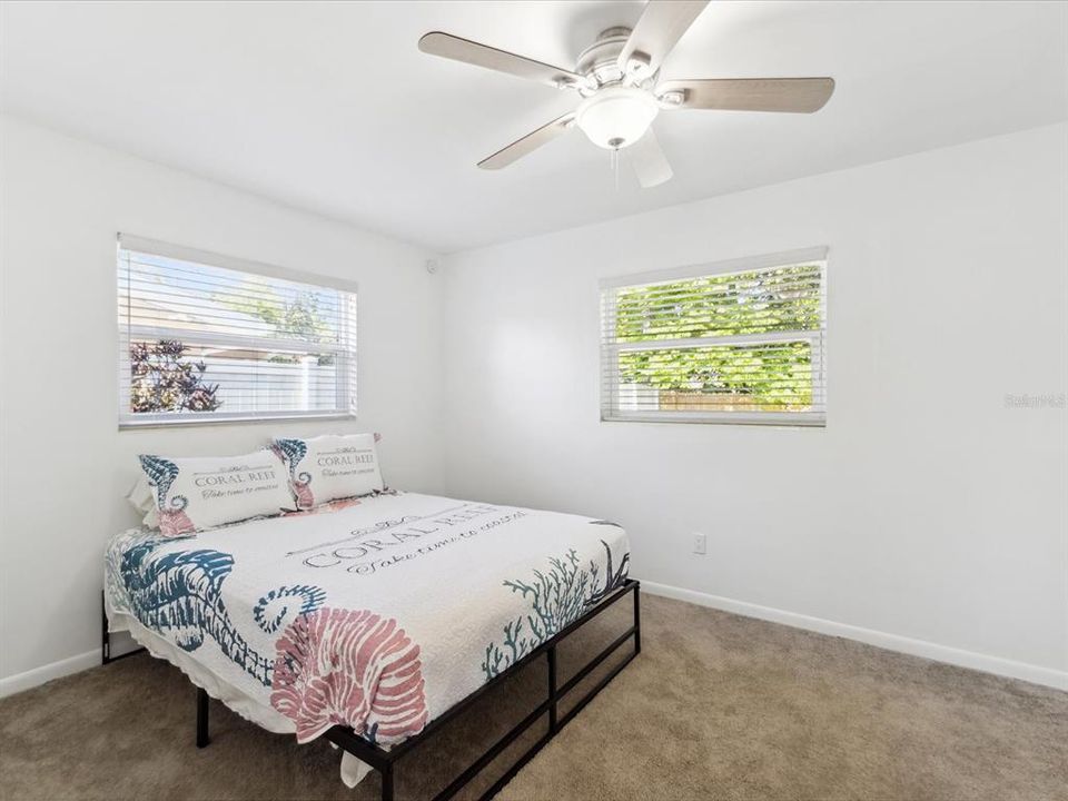 For Sale: $435,000 (3 beds, 2 baths, 1358 Square Feet)