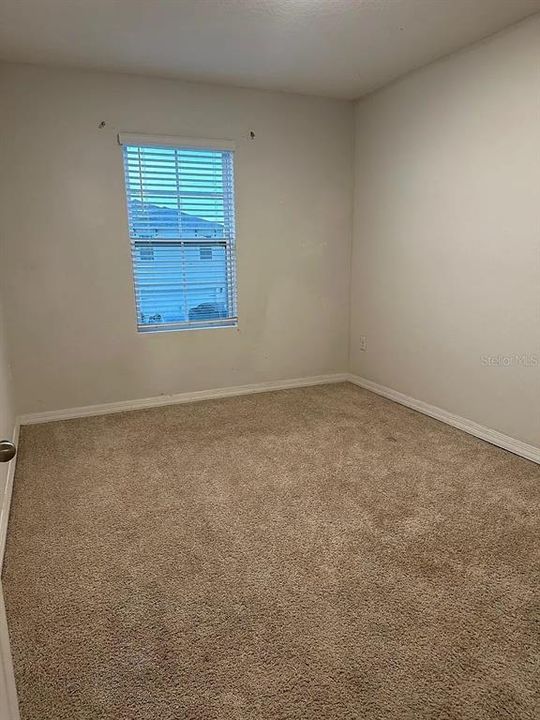 En Venta: $315,000 (4 camas, 2 baños, 2078 Pies cuadrados)