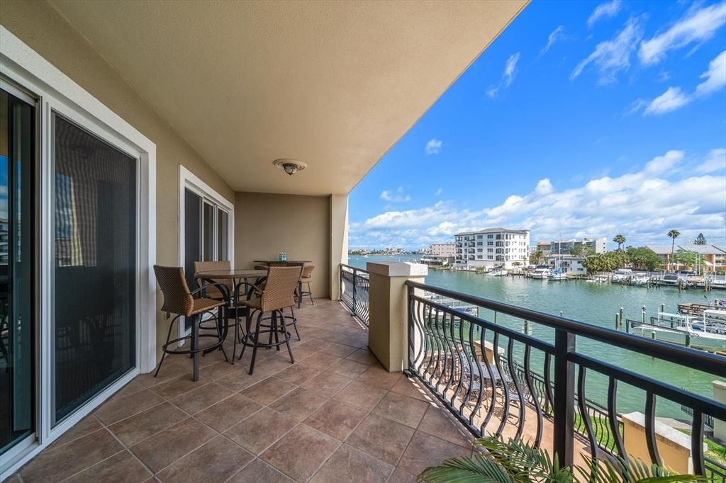 На продажу: $1,250,000 (3 спален, 3 ванн, 2491 Квадратных фут)