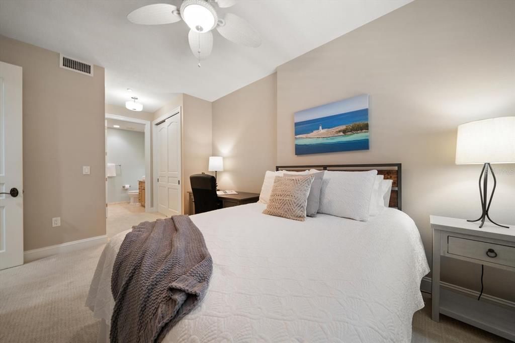 На продажу: $1,250,000 (3 спален, 3 ванн, 2491 Квадратных фут)