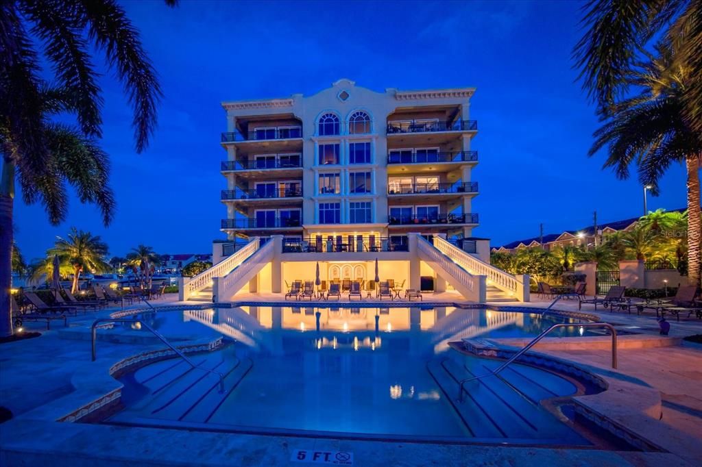 На продажу: $1,250,000 (3 спален, 3 ванн, 2491 Квадратных фут)