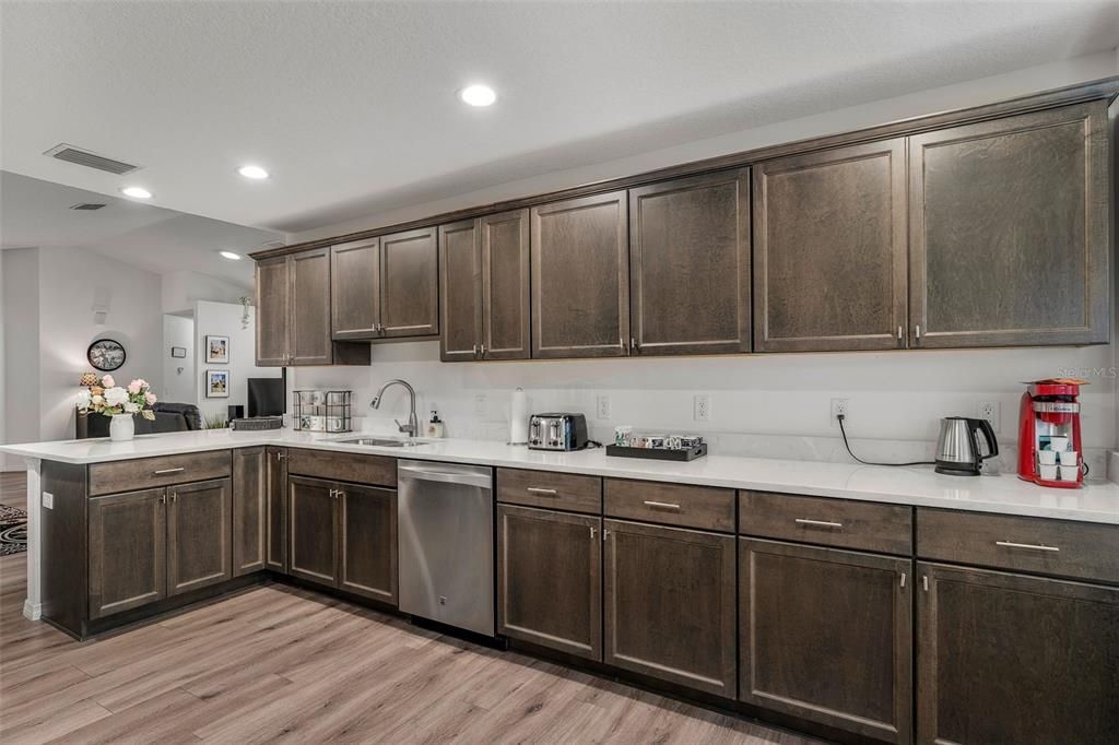 For Sale: $449,000 (4 beds, 2 baths, 1944 Square Feet)