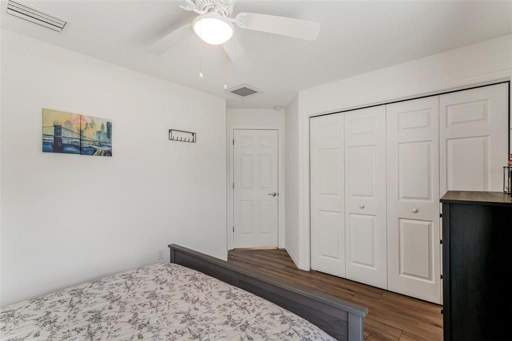 For Sale: $449,000 (4 beds, 2 baths, 1944 Square Feet)