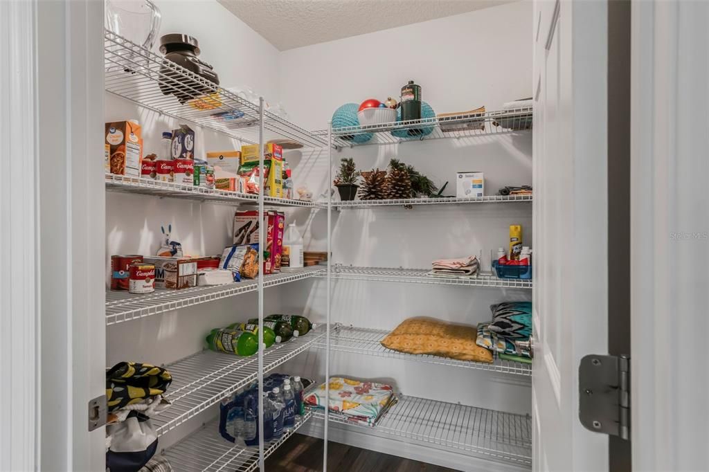 For Sale: $449,000 (4 beds, 2 baths, 1944 Square Feet)