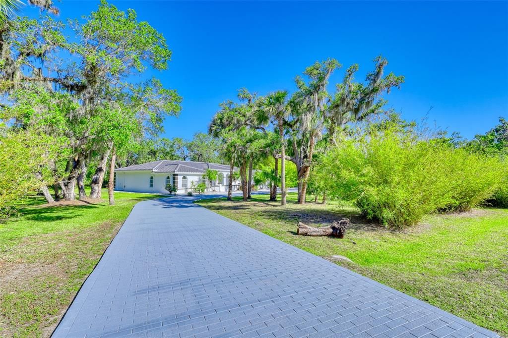 На продажу: $849,000 (4 спален, 3 ванн, 2920 Квадратных фут)