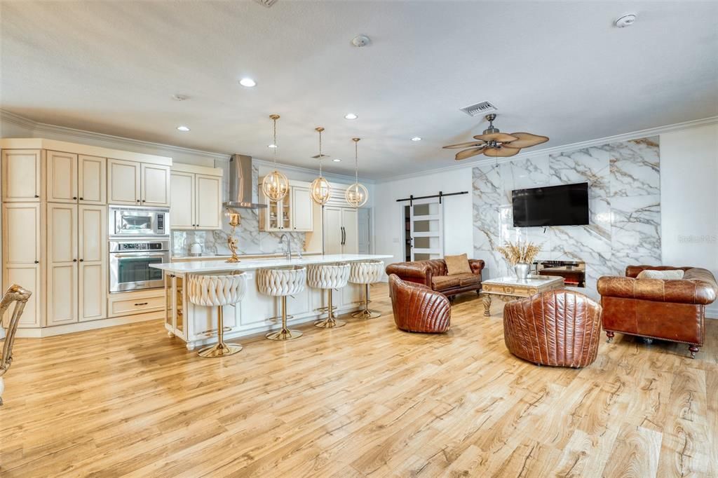 На продажу: $849,000 (4 спален, 3 ванн, 2920 Квадратных фут)