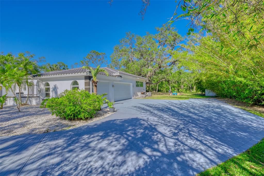 На продажу: $849,000 (4 спален, 3 ванн, 2920 Квадратных фут)