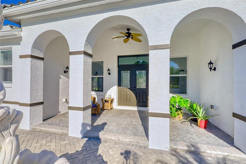 На продажу: $849,000 (4 спален, 3 ванн, 2920 Квадратных фут)